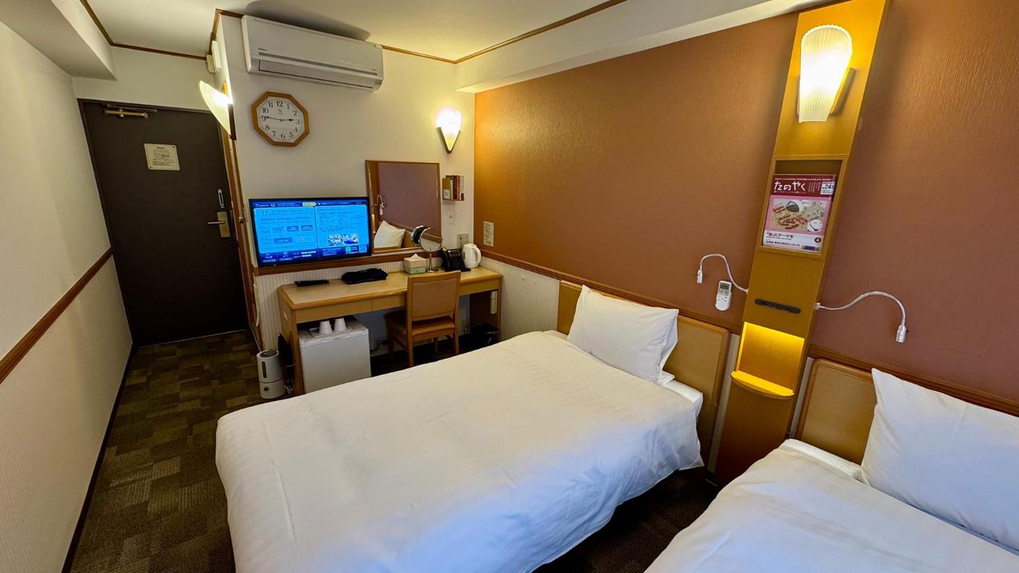 Toyoko Inn Shin-Yokohama Ekimae Honkan Exteriör bild